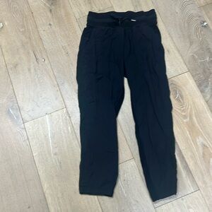 Women’s Lululemon pants